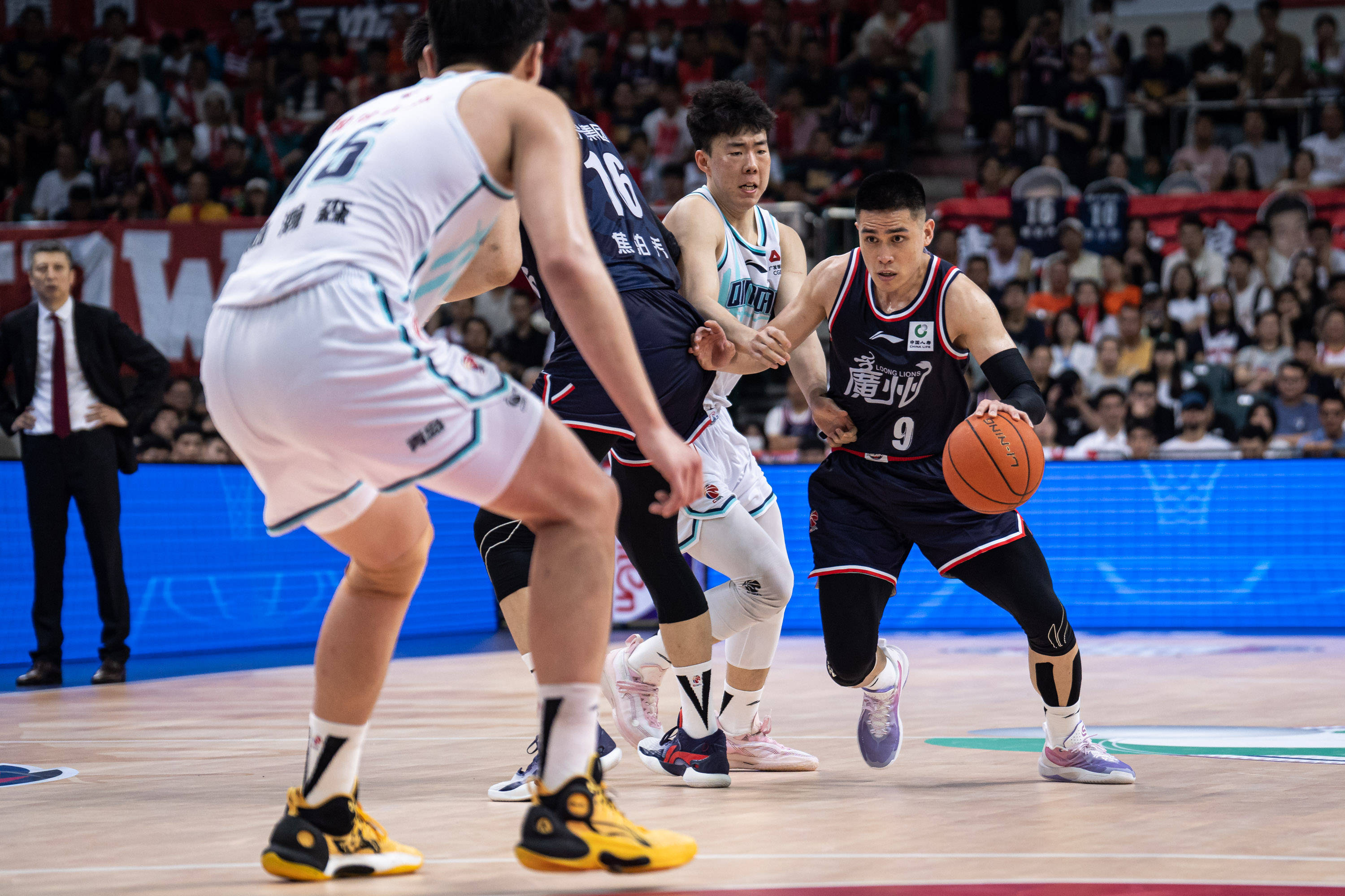 其他成员共 其他成员共