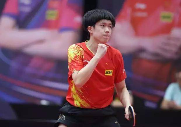 并期望通过 并期望通过